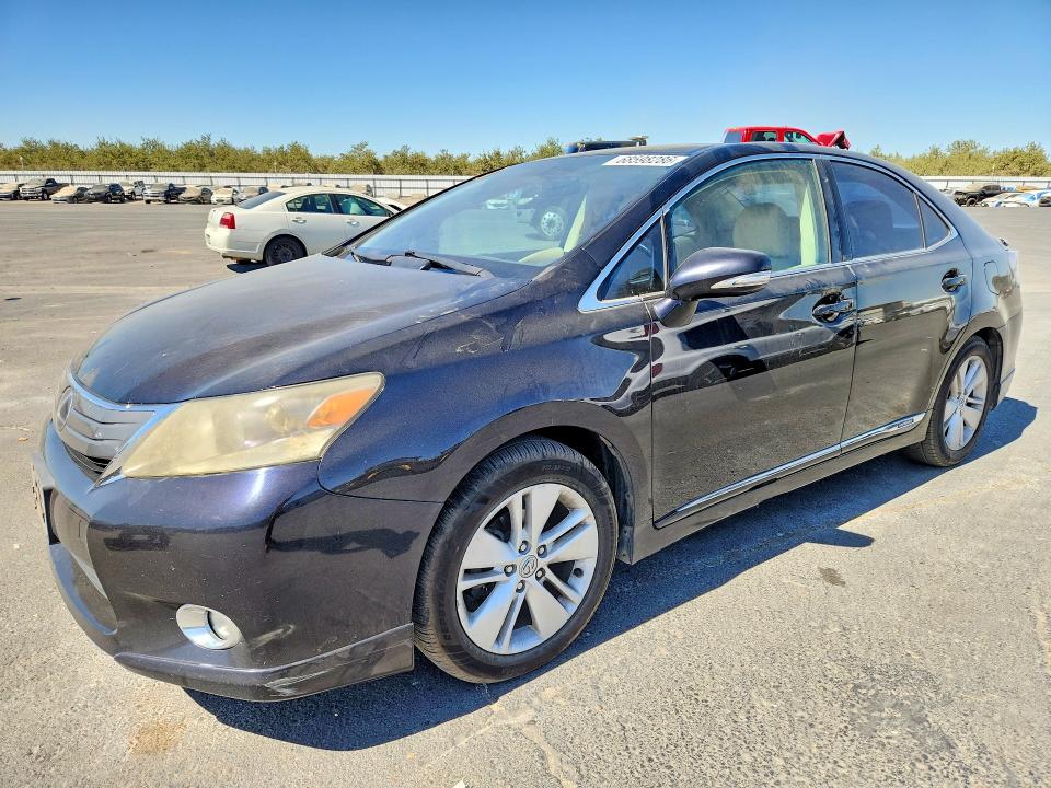LEXUS HS 2010 with VIN JTHBB1BA0A2001121 - Photo from auction