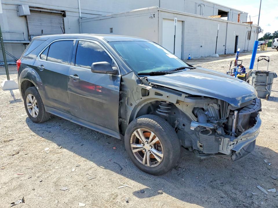Photo 4 from auction – 2017 CHEVROLET EQUINOX with VIN 2GNALBEK9H1516186