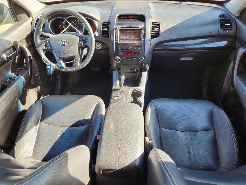 Photo 8 from auction – 2011 KIA SORENTO with VIN 5XYKUDA19BG013628