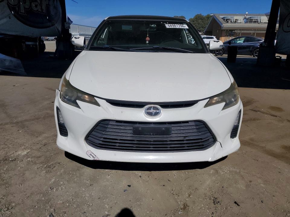Фото 5 с аукциона – 2015 SCION TC с VIN JTKJF5C74F3096157