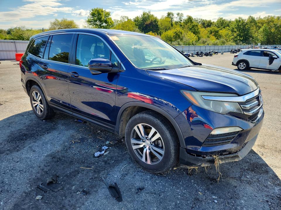 Снимка 4 от търг – 2016 HONDA PILOT с VIN 5FNYF6H51GB064242
