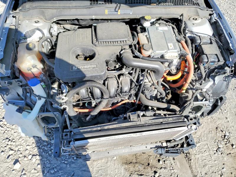 Photo 11 from auction – 2019 FORD FUSION with VIN 3FA6P0LU9KR106900