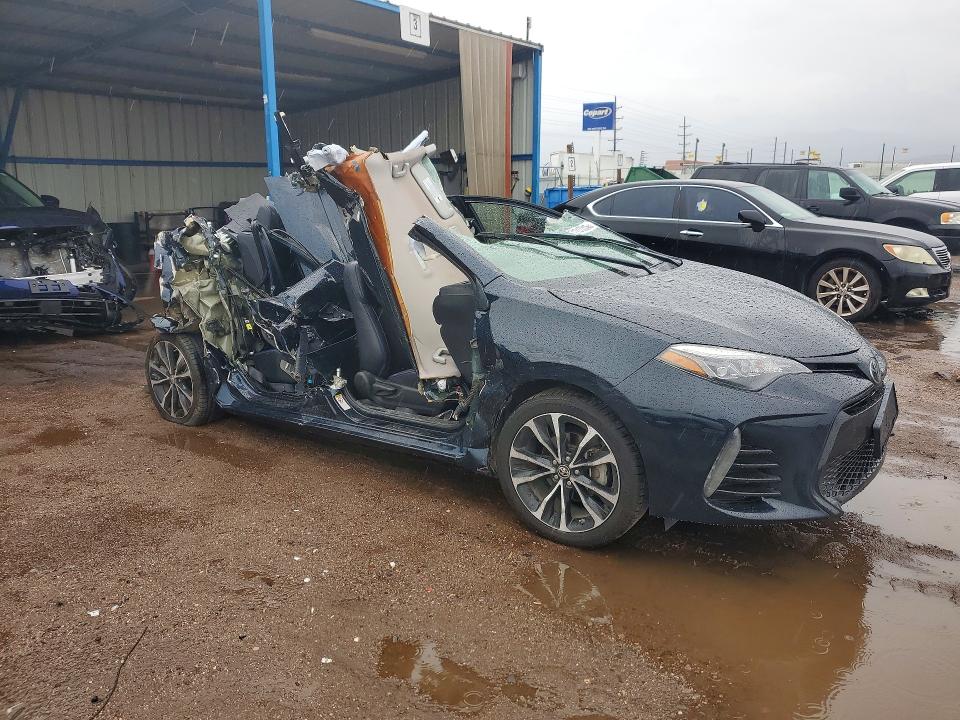 Снимка 4 от търг – 2017 TOYOTA COROLLA с VIN 2T1BURHE0HC856899