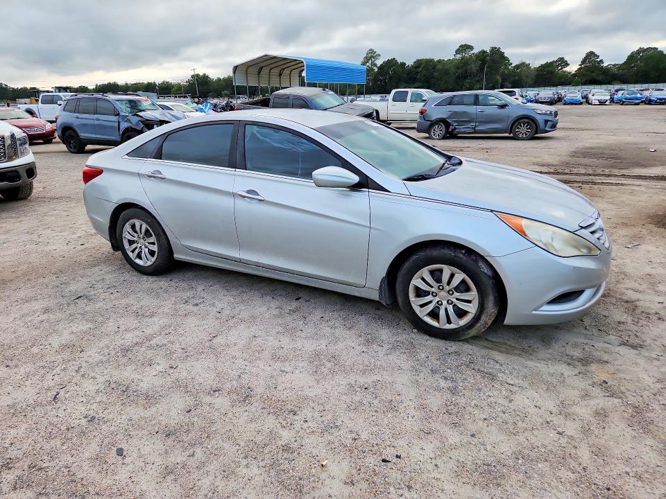 Foto 4 de la subasta – 2011 HYUNDAI SONATA con VIN 5NPEB4AC2BH244335