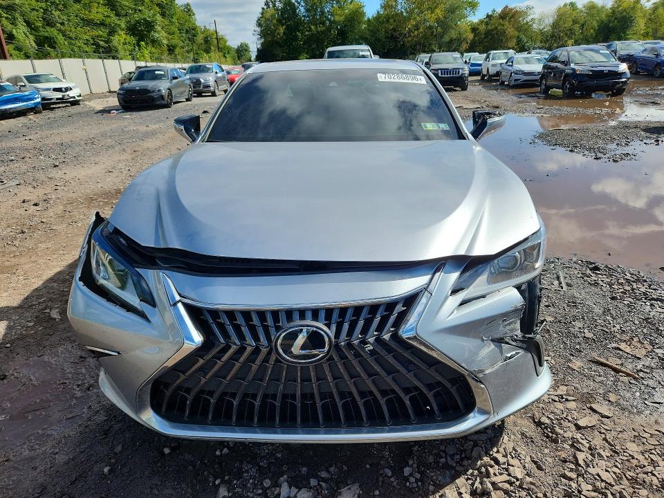 Снимка 5 от търг – 2025 LEXUS ES 300H с VIN 58ADA1C12SU066381