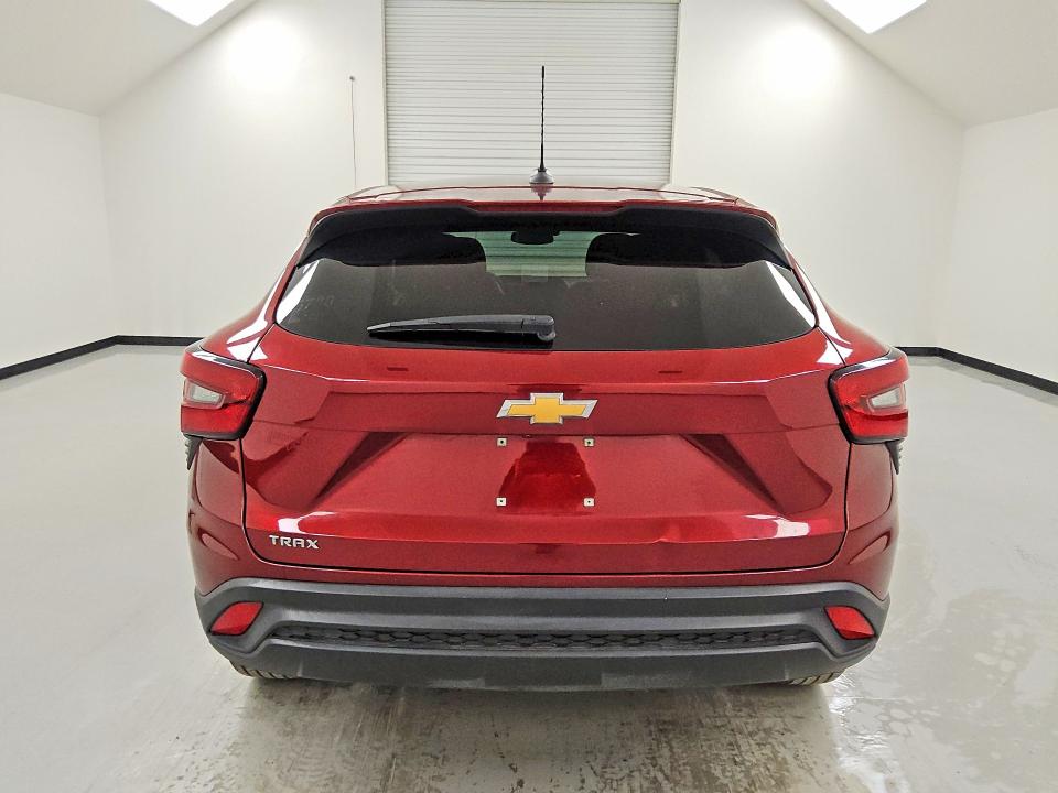 Photo 6 from auction – 2024 CHEVROLET TRAX with VIN KL77LFE23RC245788