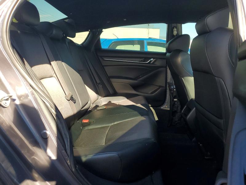 Photo 10 from auction – 2018 HONDA ACCORD with VIN 1HGCV1F34JA240848