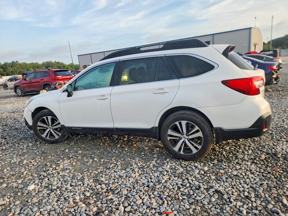 Снимка 2 от търг – 2018 SUBARU OUTBACK с VIN 4S4BSAKC3J3375084