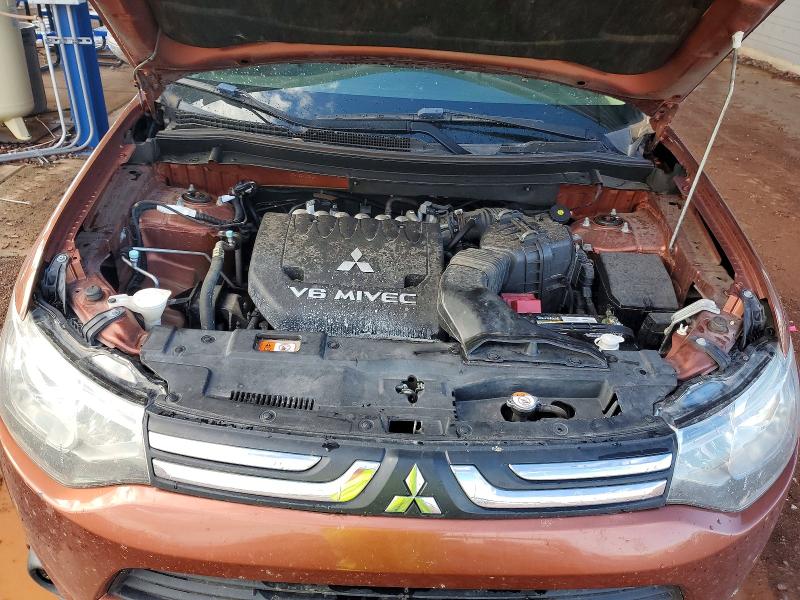 Photo 11 from auction – 2014 MITSUBISHI OUTLANDER with VIN JA4JZ4AX9EZ002369