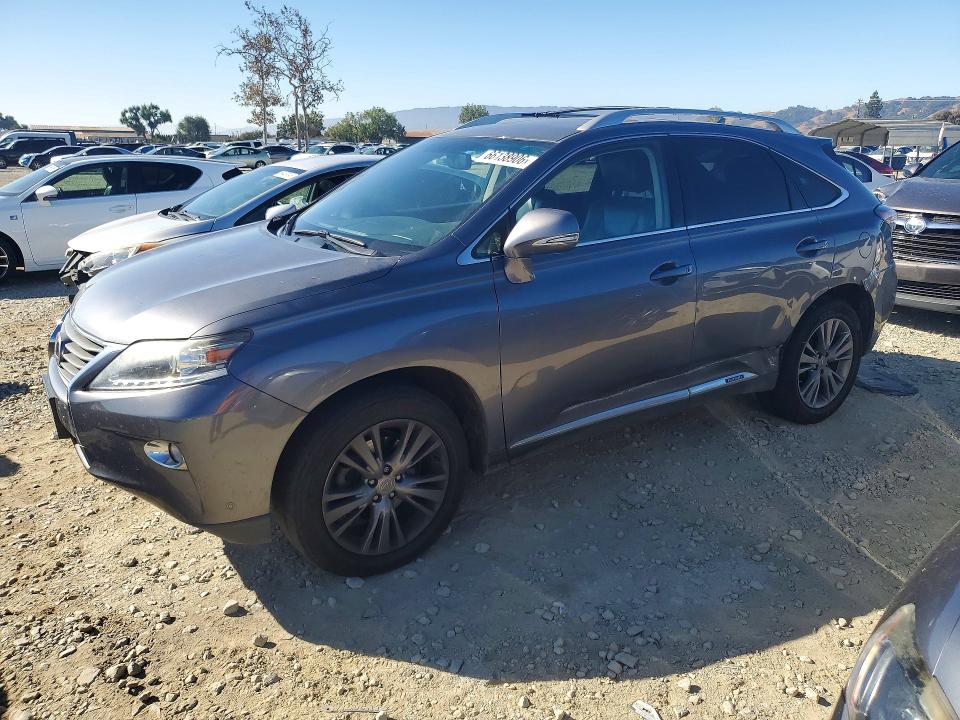 LEXUS RX 2013 مع رقم تعريف المركبة JTJBC1BA0D2446698 - صورة من المزاد