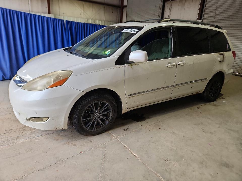 TOYOTA SIENNA 2006 with VIN 5TDBA22C36S073555 - Photo from auction