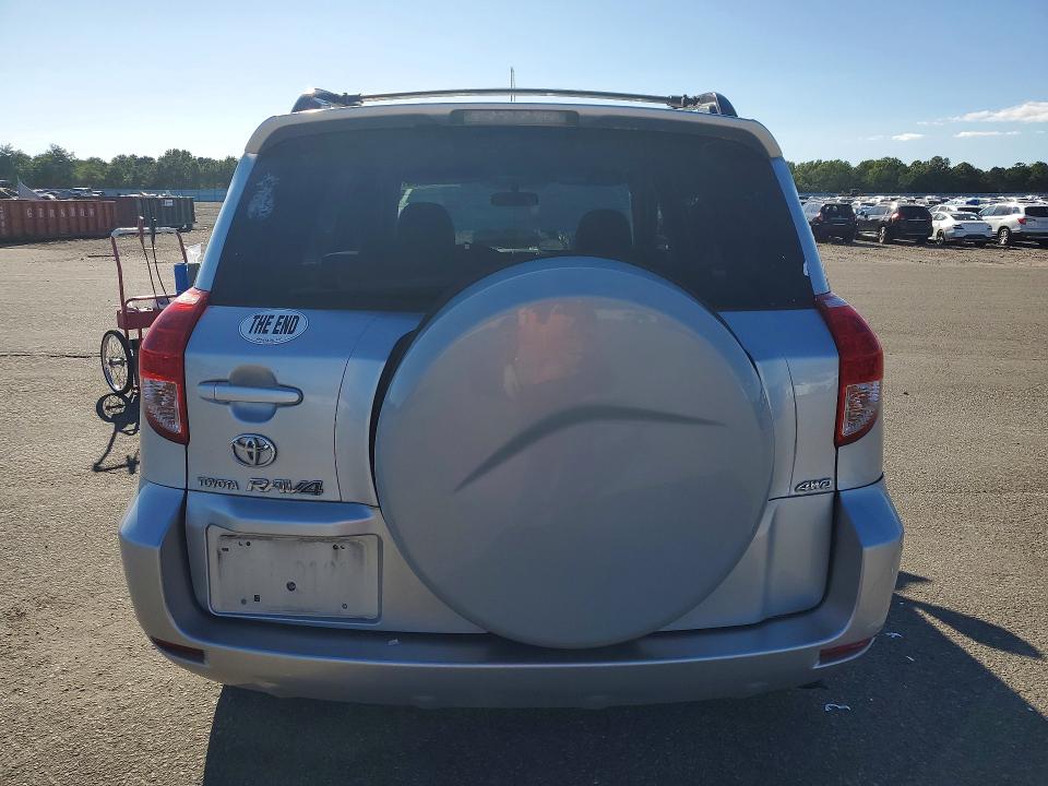 Photo 6 from auction – 2006 TOYOTA RAV4 with VIN JTMBD33V565043010