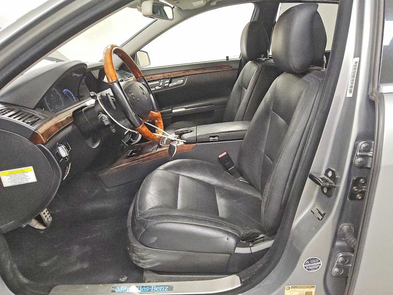Photo 7 from auction – 2010 MERCEDES-BENZ S with VIN WDDNG7BB9AA342671
