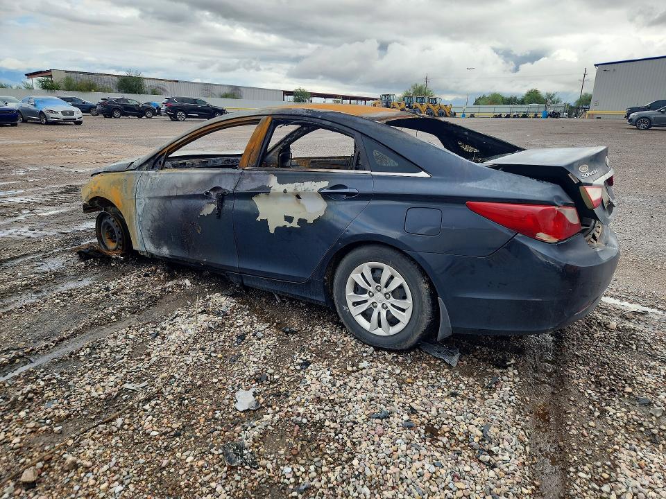 Снимка 2 от търг – 2012 HYUNDAI SONATA с VIN 5NPEB4AC9CH415728