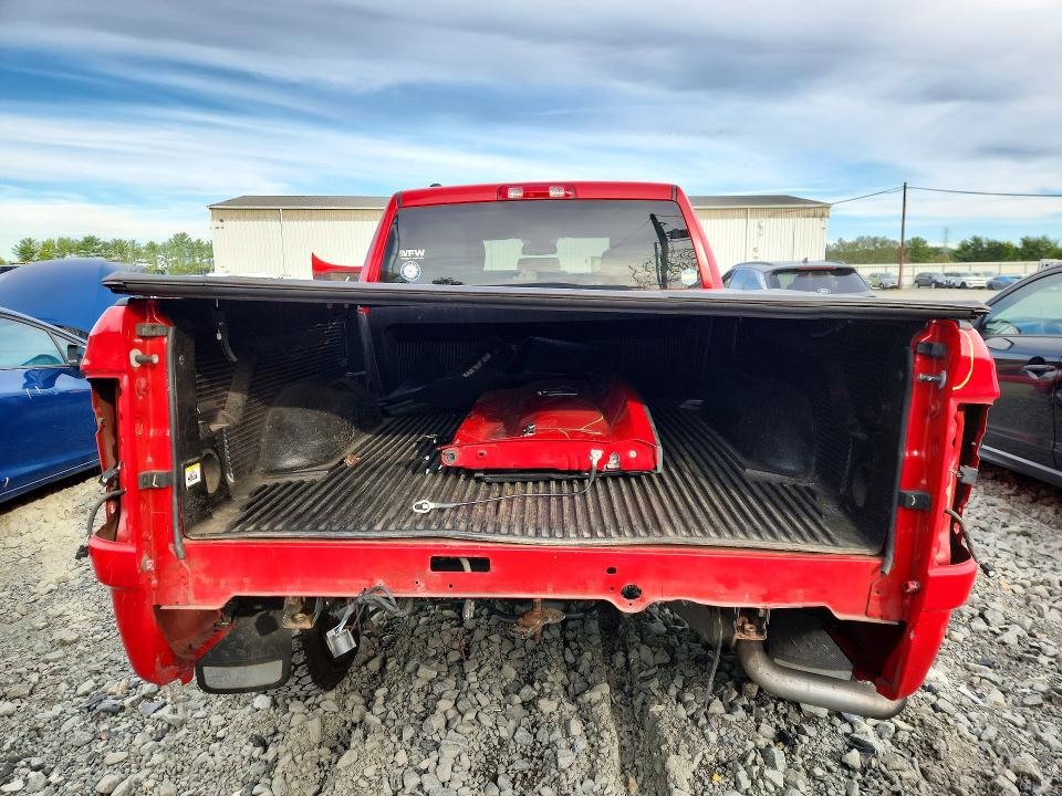 Photo 6 from auction – 2019 RAM 1500 CLASSIC with VIN 1C6RR7FG7KS547856