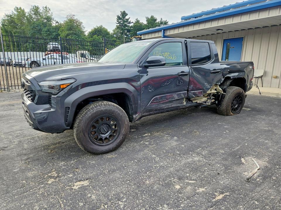 2025 TOYOTA TACOMA - Търг №66239826