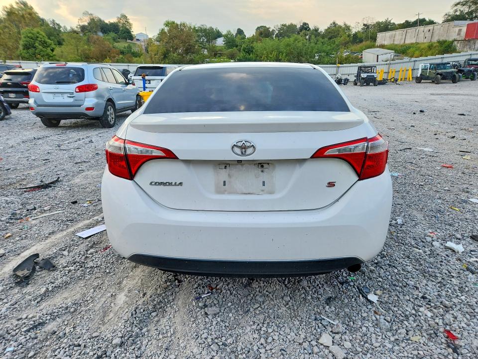 Zdjęcie 6 z aukcji – 2015 TOYOTA COROLLA z VIN 5YFBURHE4FP346553