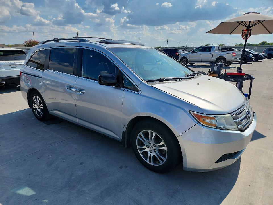Photo 4 from auction – 2012 HONDA ODYSSEY with VIN 5FNRL5H65CB038219