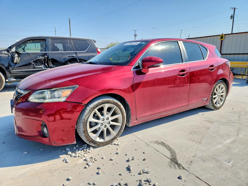 LEXUS CT 2011 with VIN JTHKD5BH8B2040068 - Photo from auction