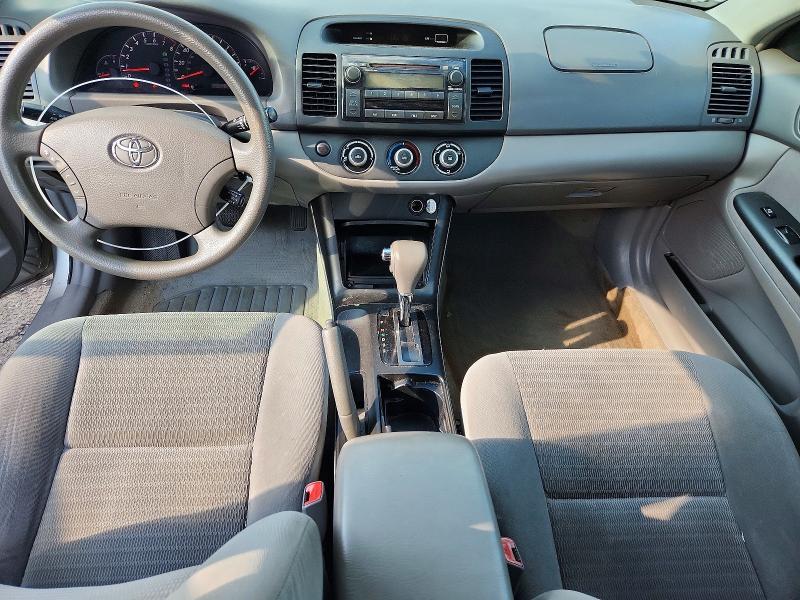 Photo 8 from auction – 2005 TOYOTA CAMRY with VIN 4T1BE30K65U622384