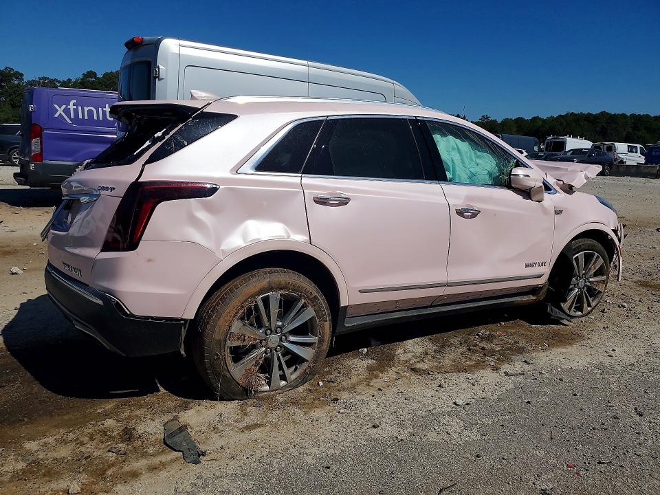 Снимка 3 от търг – 2025 CADILLAC XT5 с VIN 1GYKNCR45SZ117048