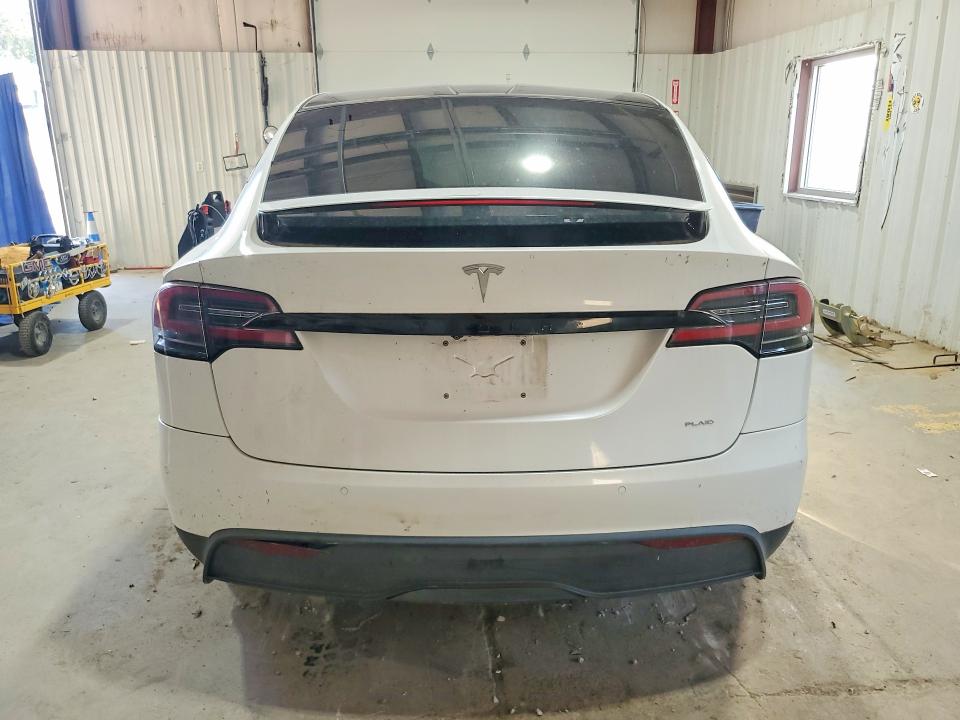 Photo 6 from auction – 2022 TESLA MODEL X with VIN 7SAXCBE66NF332535