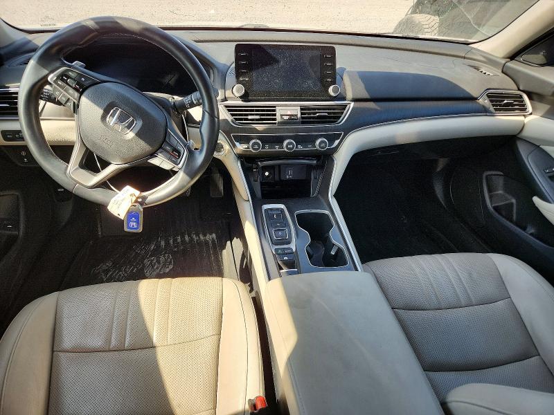 Zdjęcie 8 z aukcji – 2018 HONDA ACCORD z VIN 1HGCV3F59JA008355