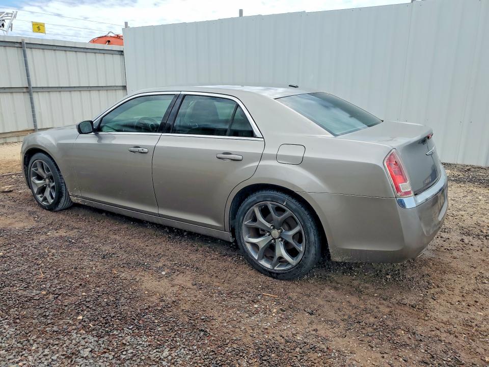 Снимка 2 от търг – 2014 CHRYSLER 300 с VIN 2C3CCAAG4EH256834