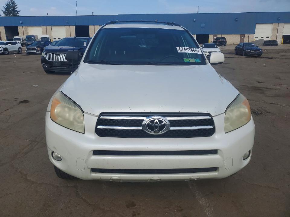 Photo 5 from auction – 2008 TOYOTA RAV4 with VIN JTMBD31V385201737