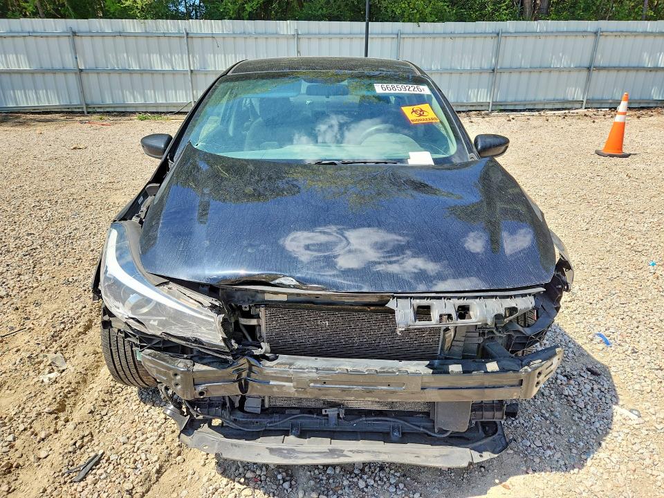 Photo 5 from auction – 2018 KIA FORTE with VIN 3KPFK4A75JE236787