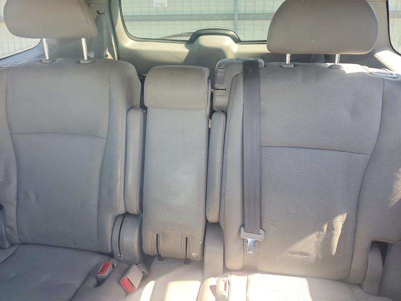 Photo 10 from auction – 2011 TOYOTA HIGHLANDER with VIN JTEDC3EH7B2002081