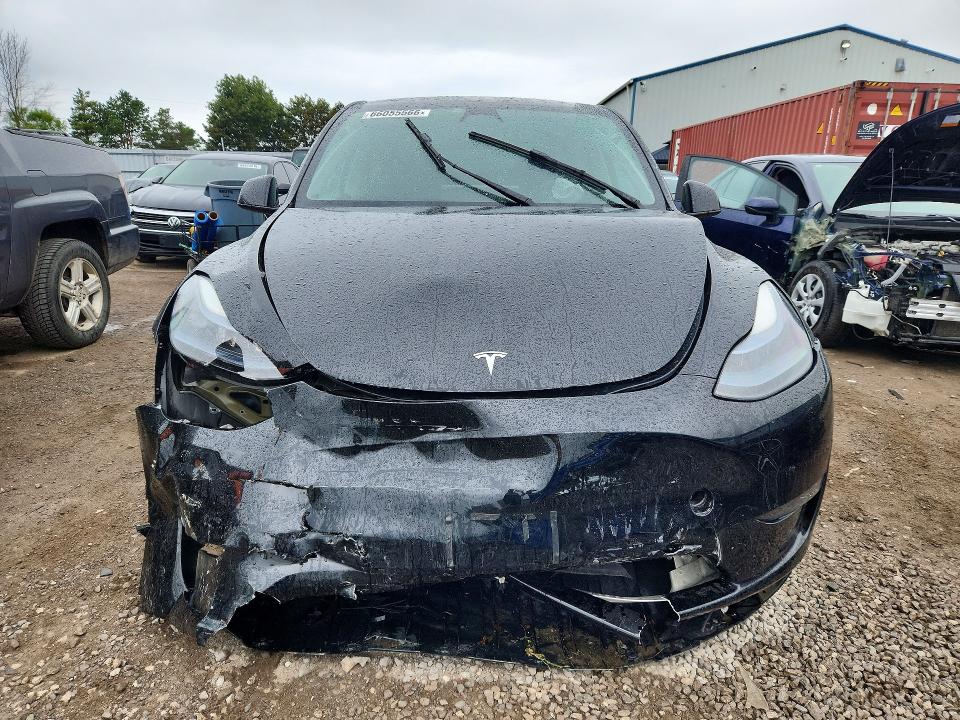 Foto 5 de la subasta – 2023 TESLA MODEL Y con VIN LRWYGDEE5PC162450