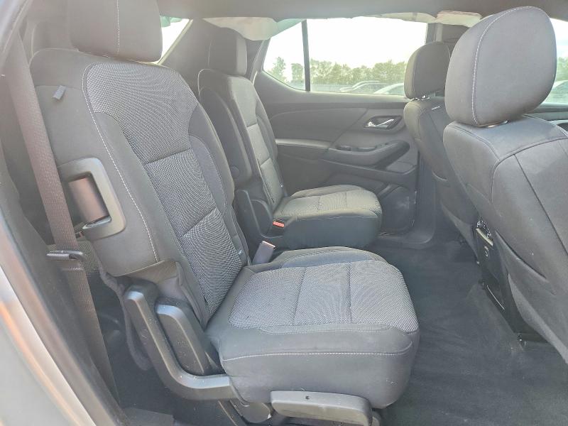 Photo 11 from auction – 2022 CHEVROLET TRAVERSE with VIN 1GNERGKW2NJ122566