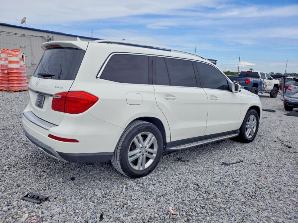 Photo 3 from auction – 2014 MERCEDES-BENZ GL with VIN 4JGDF7CE9EA324433