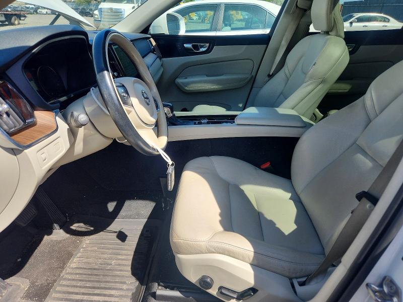 Photo 7 from auction – 2021 VOLVO XC60 with VIN YV4102RK7M1685275