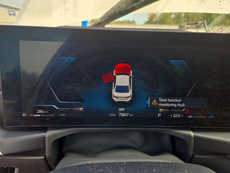 Zdjęcie 9 z aukcji – 2023 BMW 330XI z VIN 3MW89FF09P8D65518