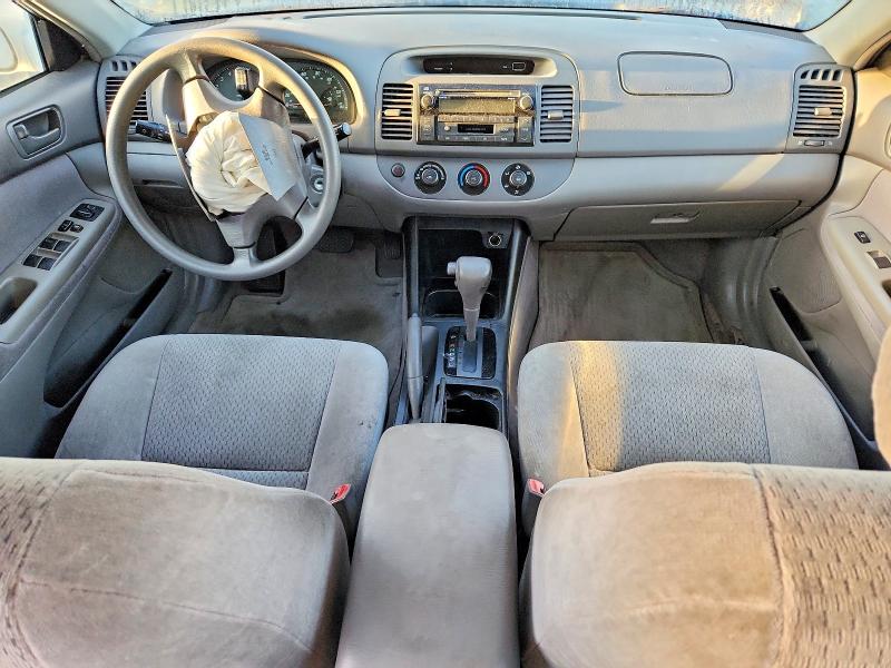 Photo 8 from auction – 2004 TOYOTA CAMRY with VIN 4T1BE32K14U370460
