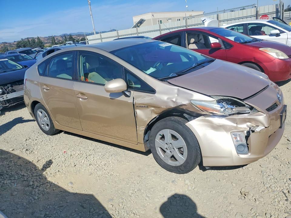 Foto 4 de la subasta – 2011 TOYOTA PRIUS con VIN JTDKN3DU0B1462984