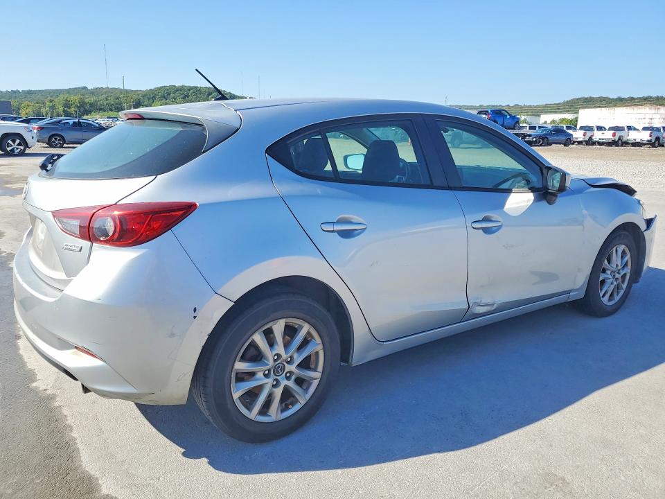 Photo 3 from auction – 2017 MAZDA 3 with VIN 3MZBN1K70HM158161