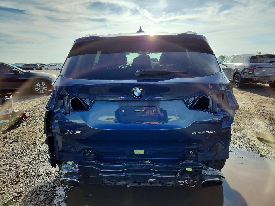 Снимка 6 от търг – 2022 BMW X3 с VIN 5UX53DP08N9K32597