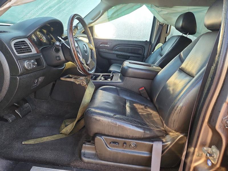 Снимка 7 от търг – 2011 GMC YUKON XL с VIN 1GKS2MEF3BR135984