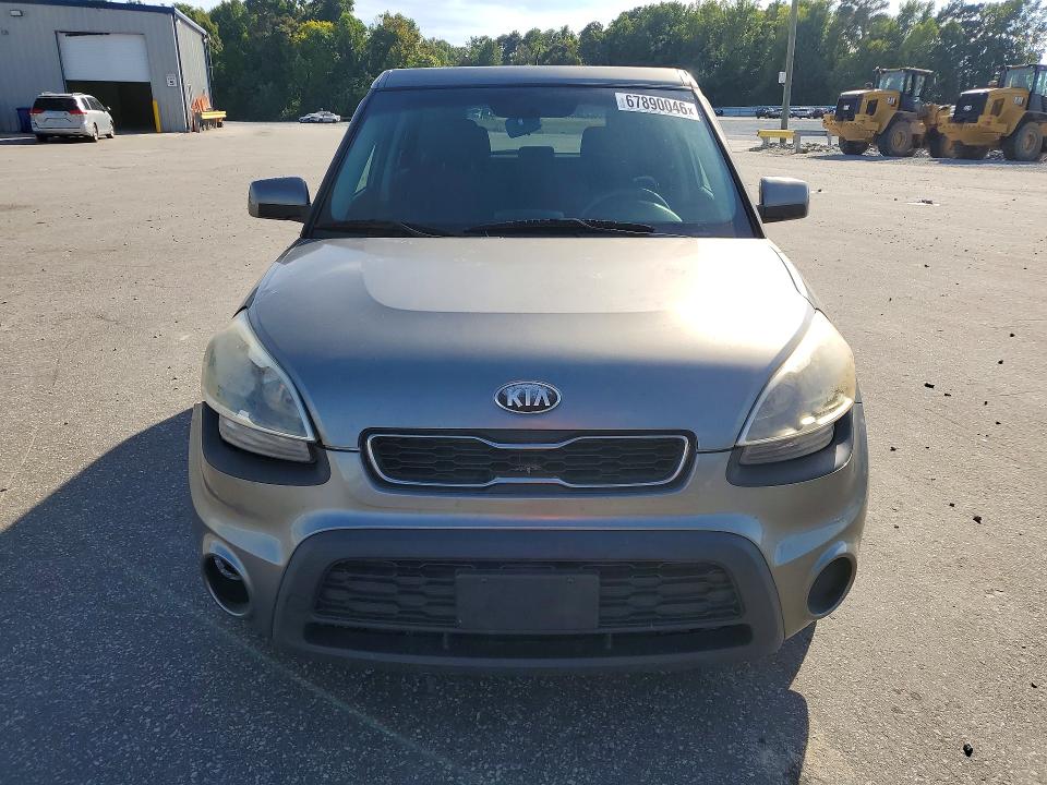Foto 5 de la subasta – 2013 KIA SOUL con VIN KNDJT2A54D7564457