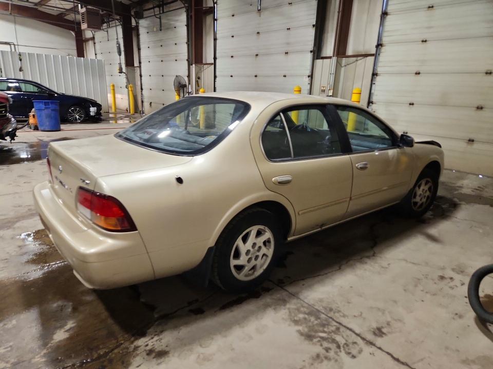 Photo 3 from auction – 1997 NISSAN MAXIMA with VIN JN1CA21D3VT210916