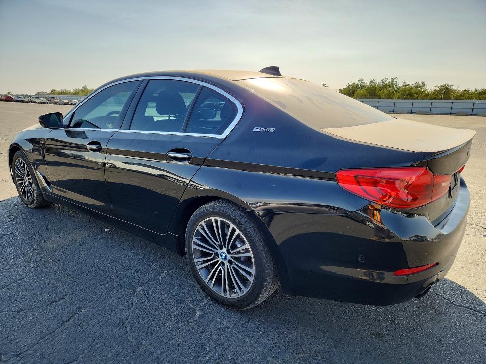 Снимка 2 от търг – 2018 BMW 530E с VIN WBAJA9C50JB034620