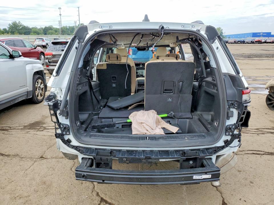 Снимка 6 от търг – 2025 JEEP GRAND CHEROKEE с VIN 1C4RJKBGXS8730576
