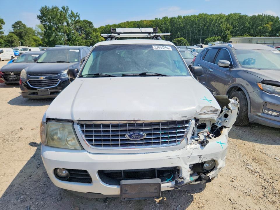 Фото 5 с аукциона – 2004 FORD EXPLORER с VIN 1FMZU63W44ZA35393