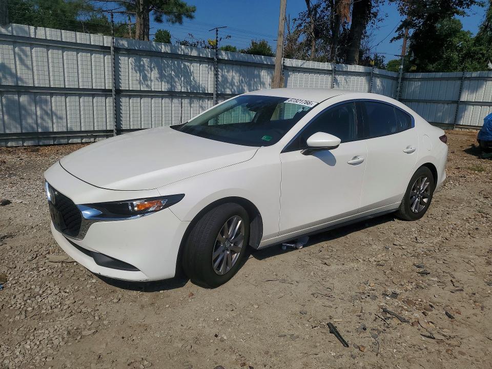 صورة رقم 1 من المزاد - 2021 MAZDA 3 مع VIN JM1BPAAL5M1334995