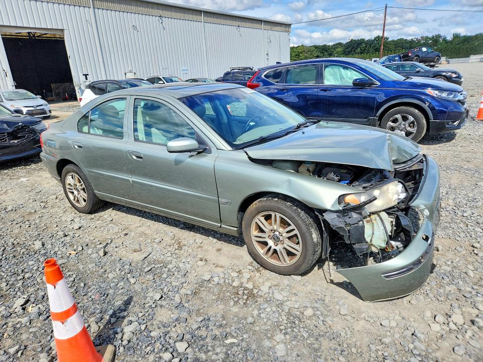 Photo 4 from auction – 2006 VOLVO S60 with VIN YV1RH592462526527