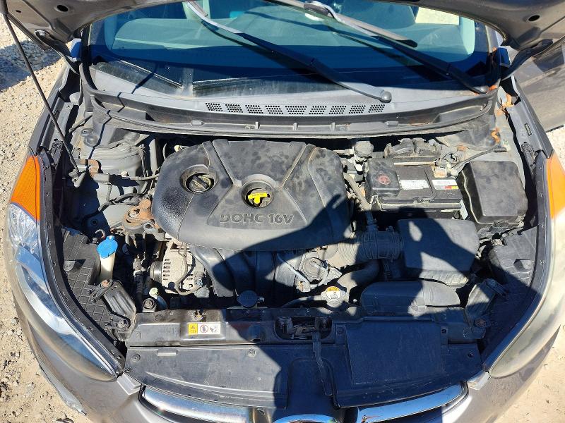 Снимка 11 от търг – 2013 HYUNDAI ELANTRA с VIN 5NPDH4AE4DH383106