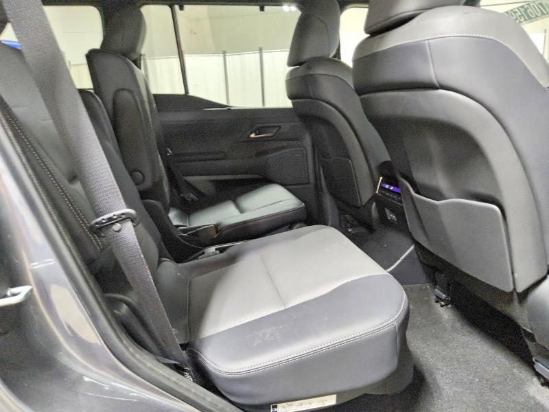 Photo 11 from auction – 2025 LEXUS GX 550 with VIN JTJVBCDX2S5065346